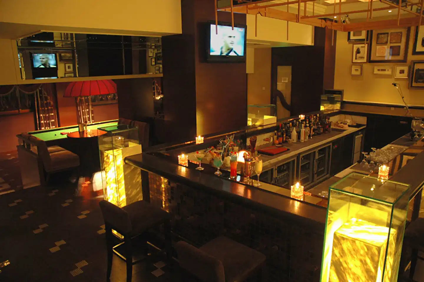 Broadway Mansions Hotel Bar