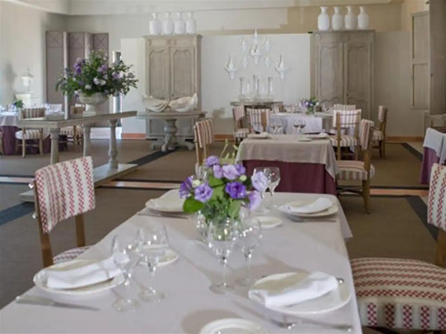 Exe Castellar Restaurant