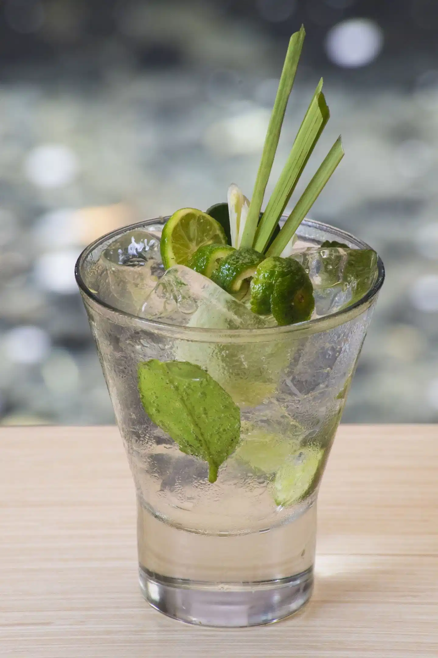 SEVN Legian Hotel Bar