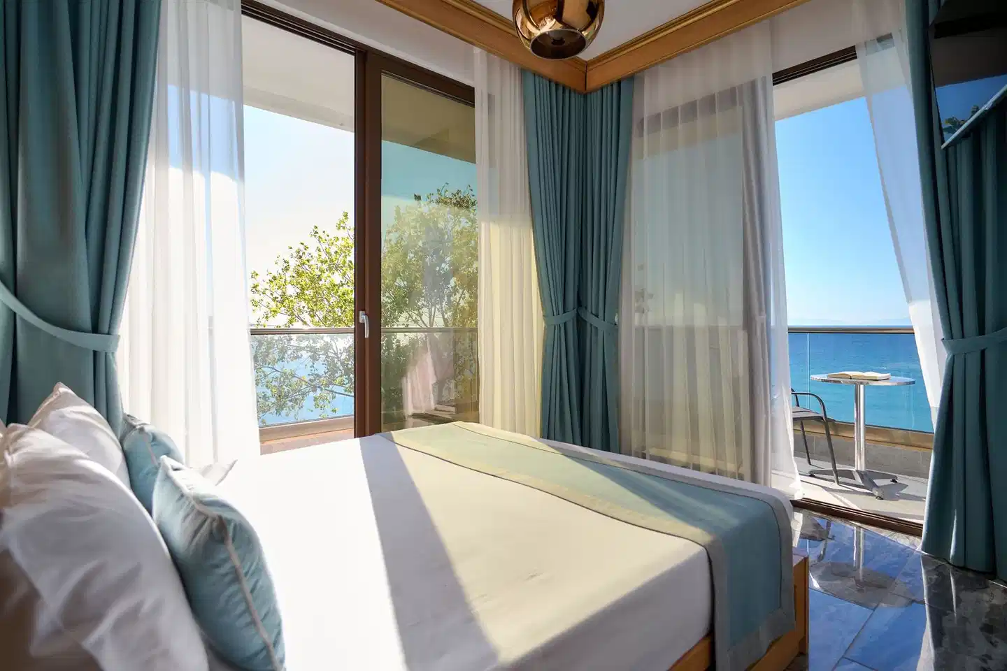 Greek Pride Evlogia Wohnbeispiel