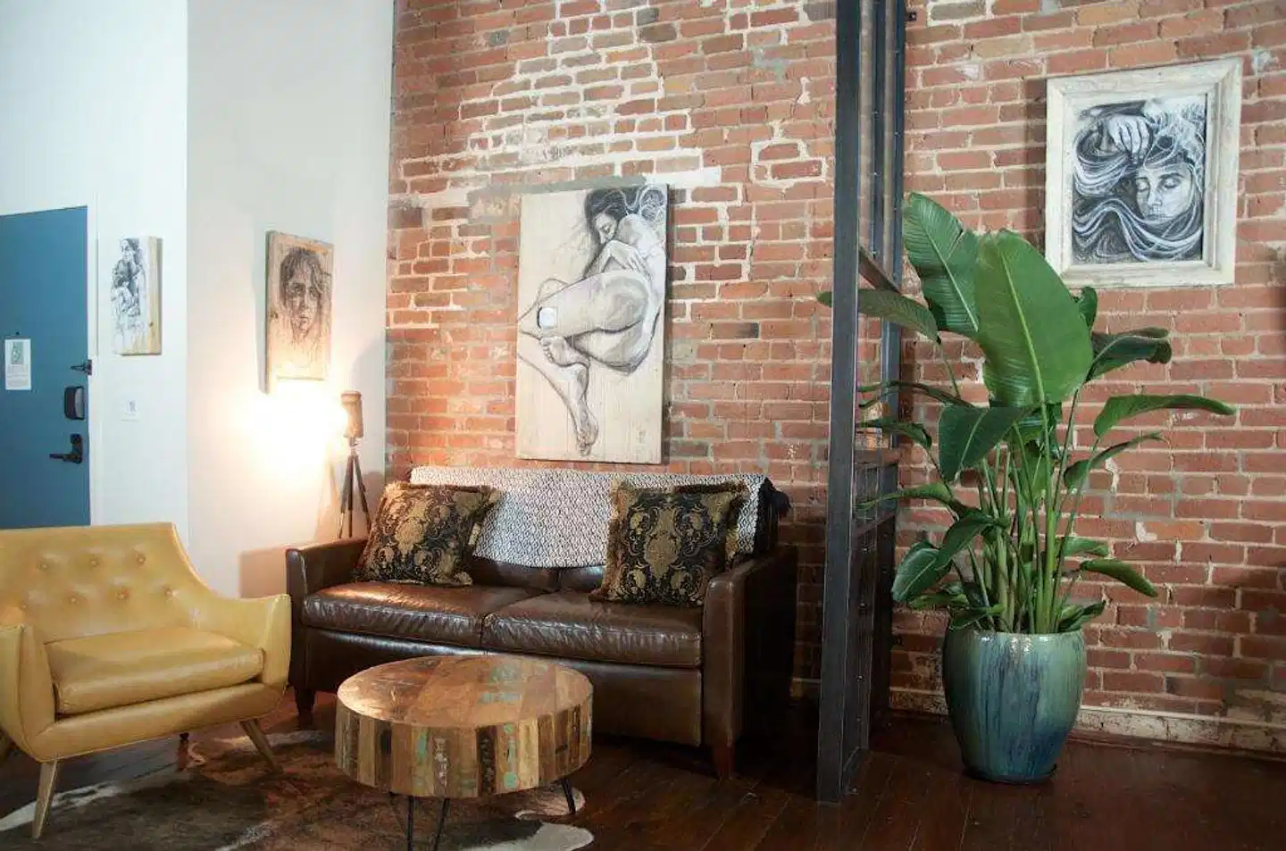 The Old No. 77 Hotel & Chandlery Lobby