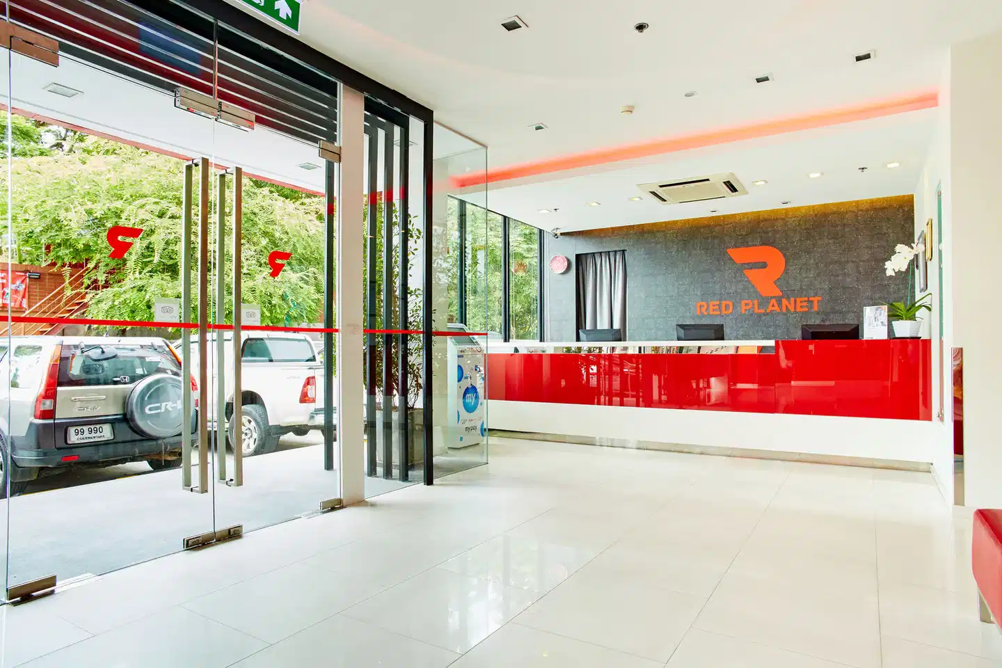 Red Planet Pattaya Lobby