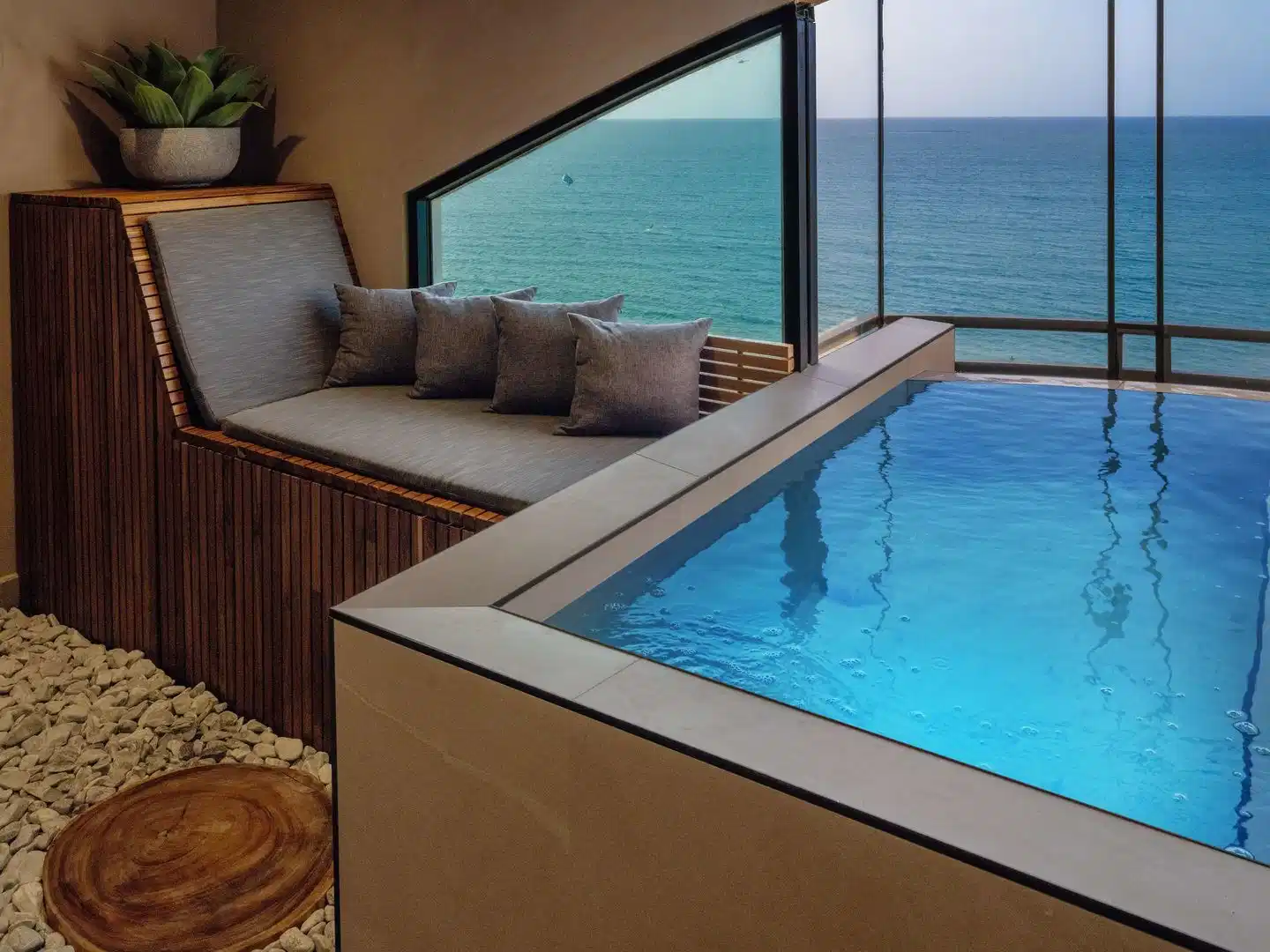 San Juan Water & Beach Club Hotel