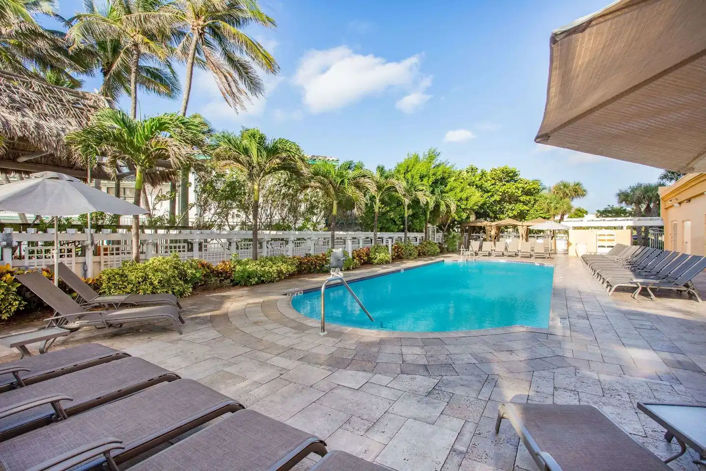 Wyndham Deerfield Beach Resort Pool