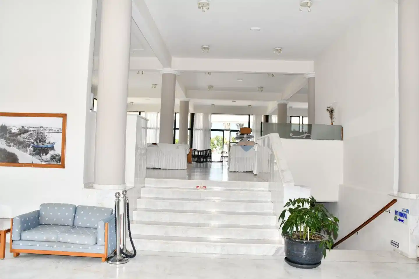CAVO MEDITERRANEO HOTEL Lobby