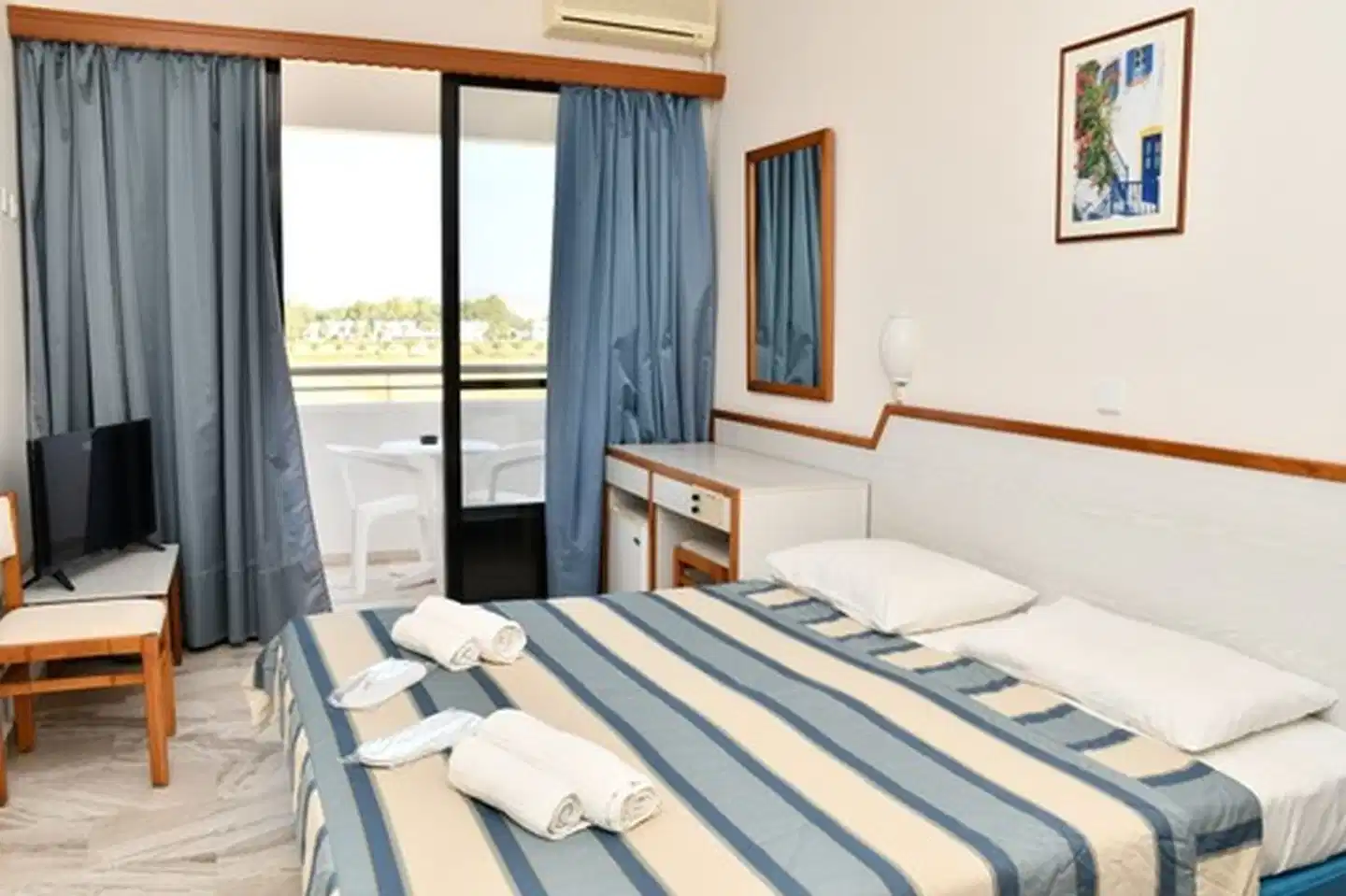 CAVO MEDITERRANEO HOTEL Wohnbeispiel