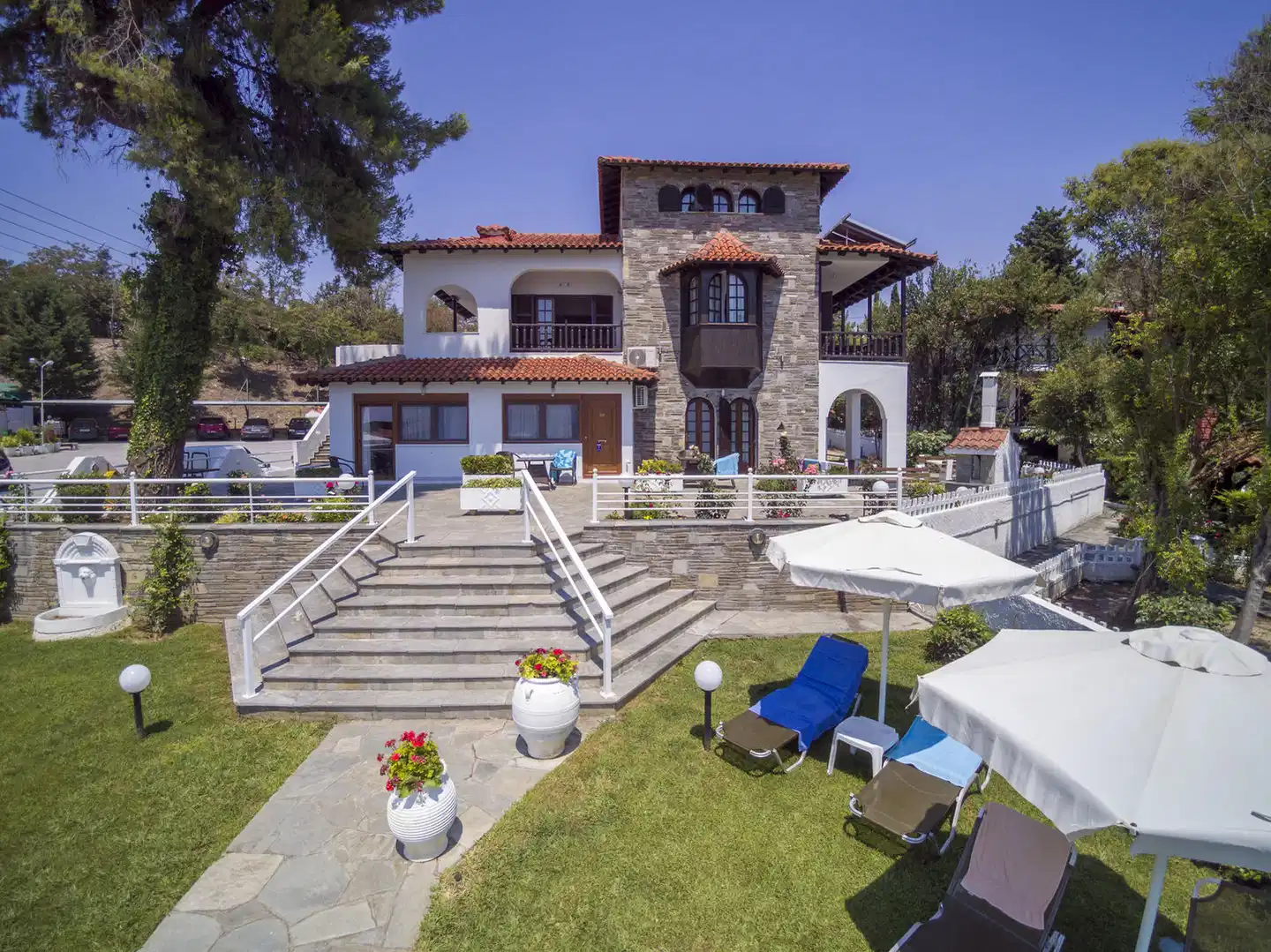 Georgalas Sun Beach Villa Aussenansicht