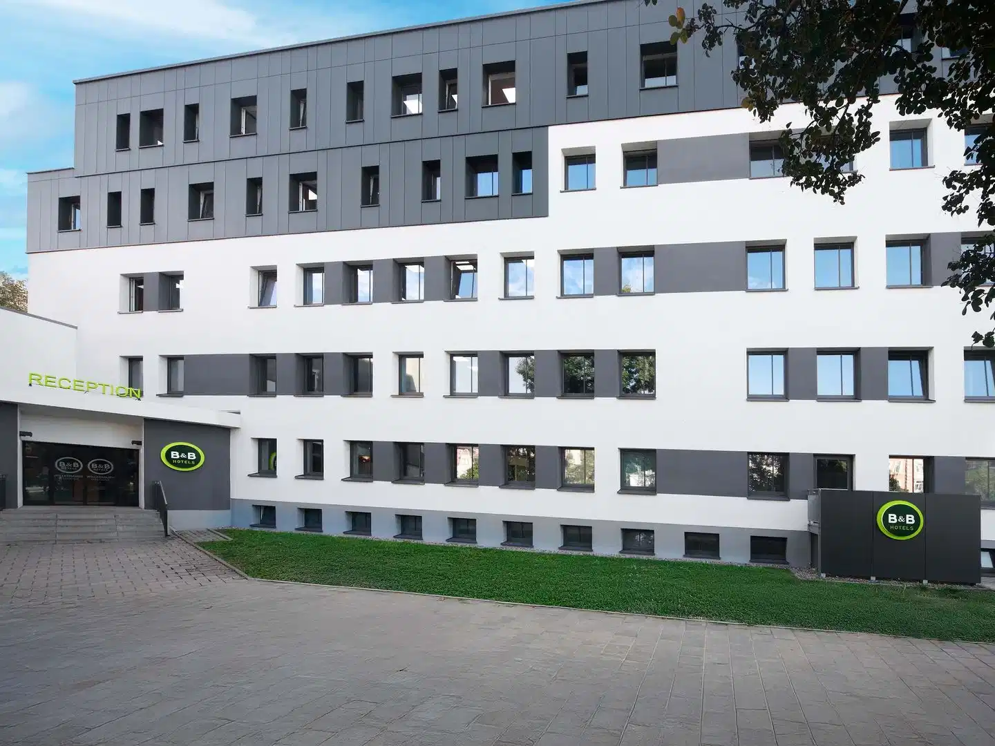 B&B Hotel Jena Aussenansicht