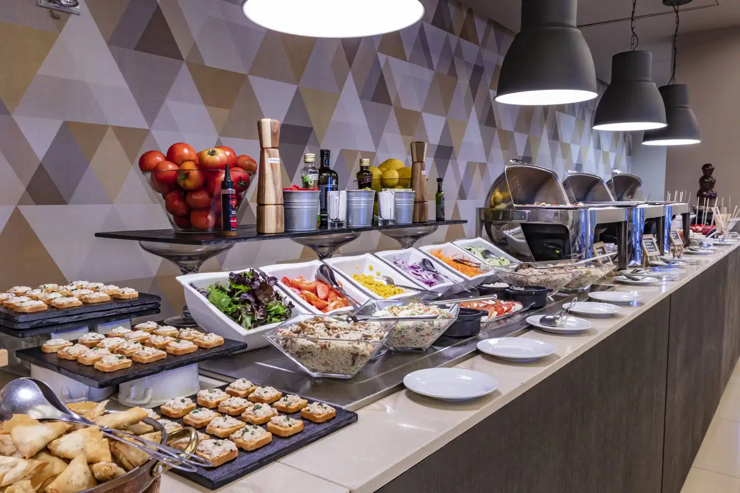 Luna Arcos Hotel Restaurant