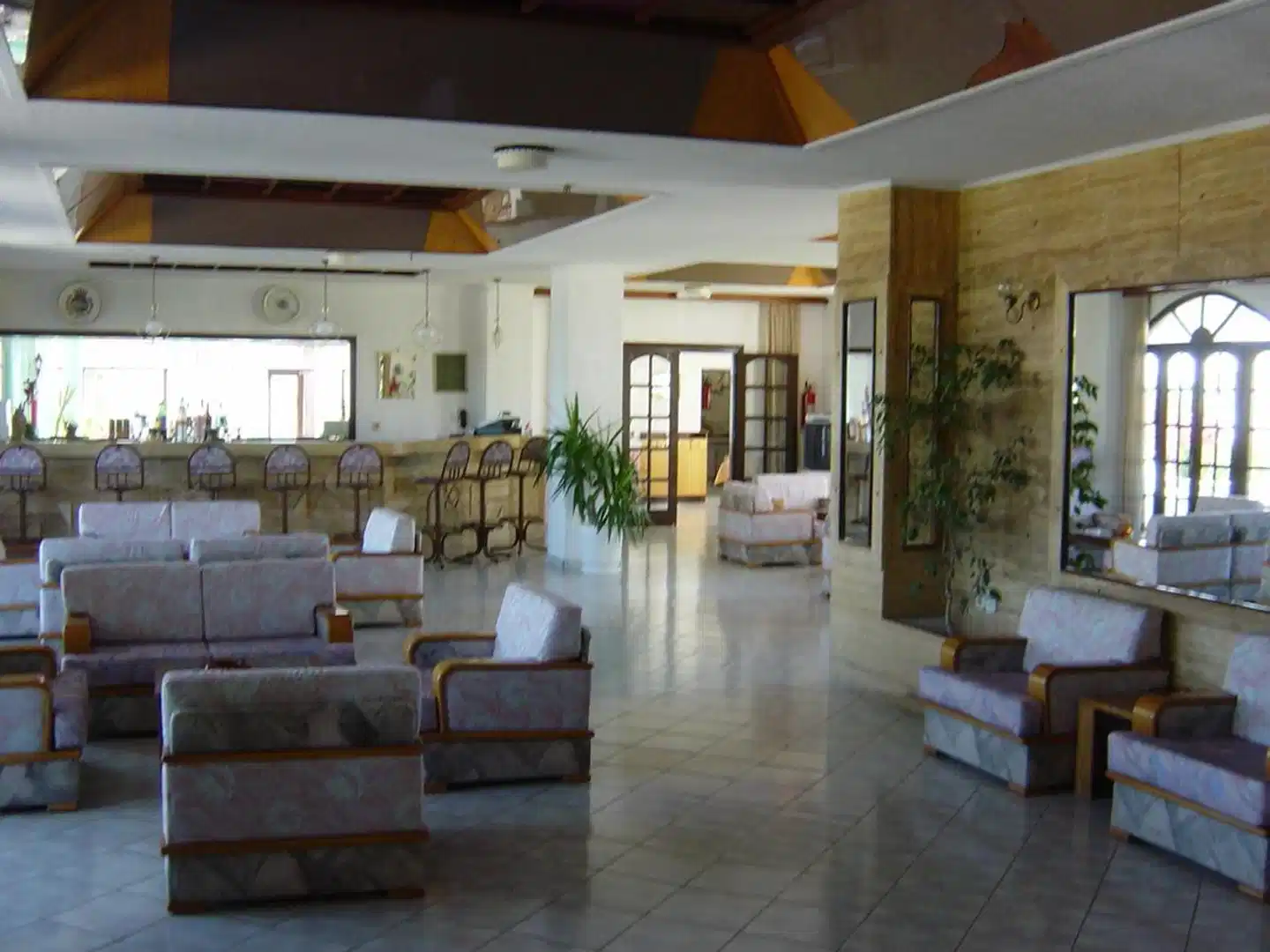 Hotel Hermes Lobby