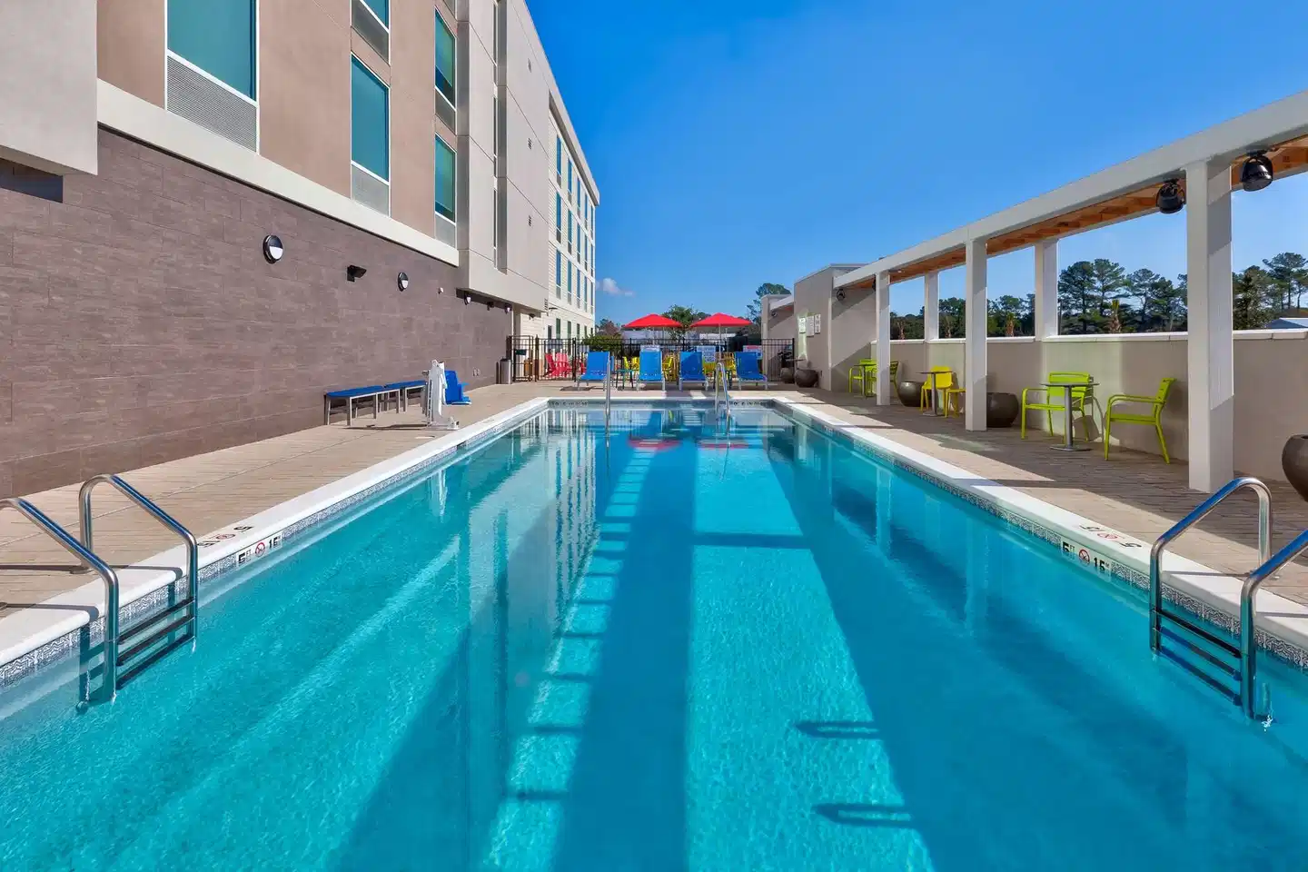 Home2 Suites by Hilton Wilmington Wrightsville Beach Pool