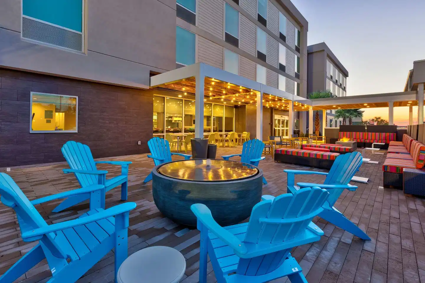 Home2 Suites by Hilton Wilmington Wrightsville Beach Terrasse