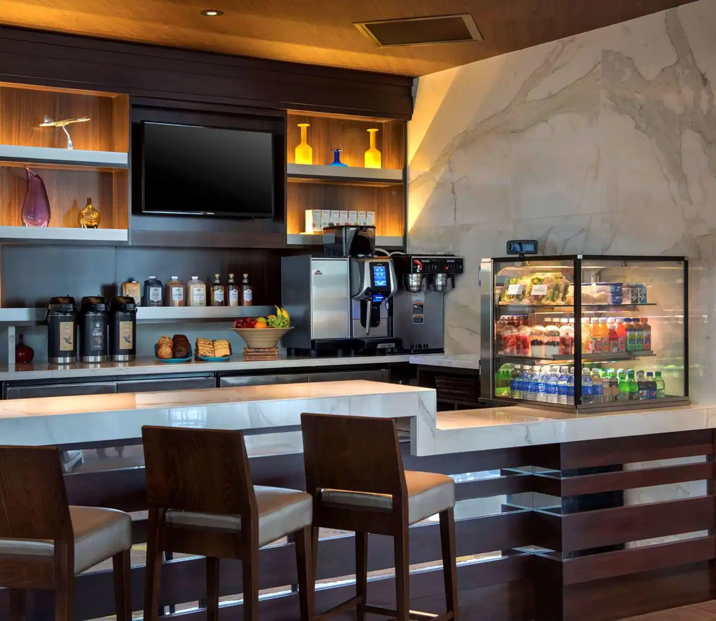 Hyatt Regency Pittsburgh International Airport Bar
