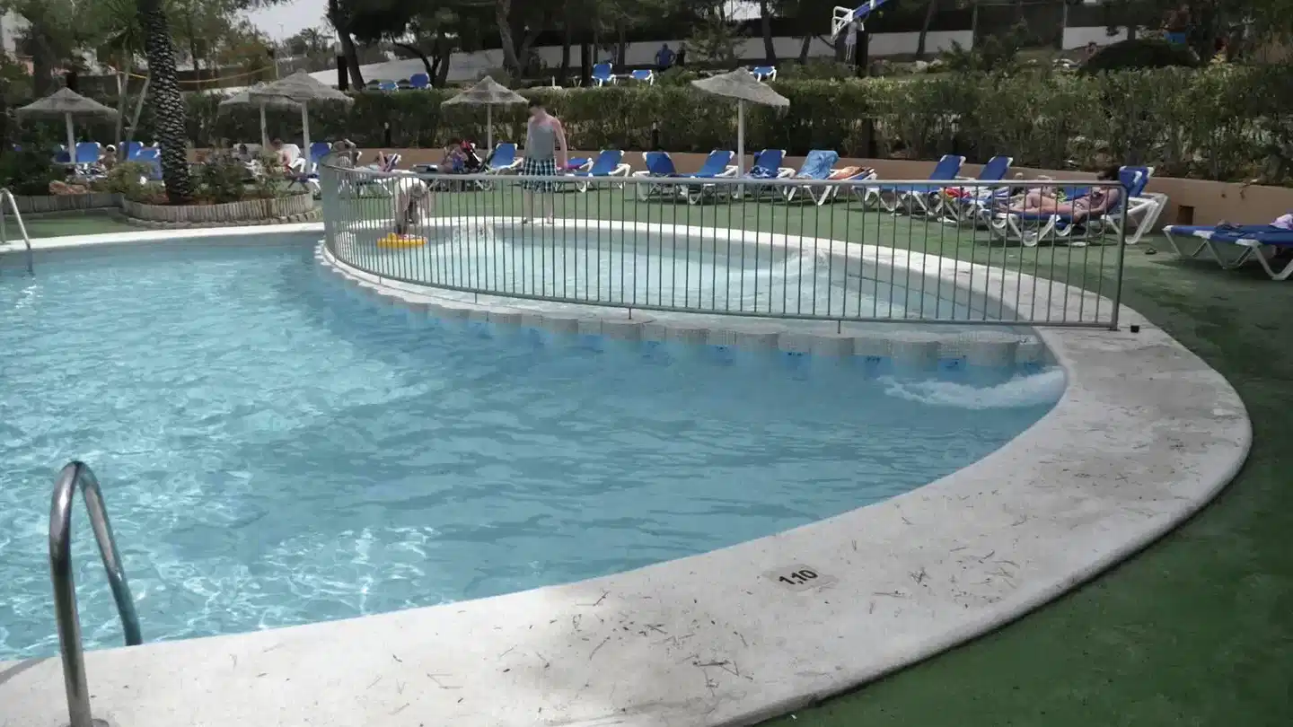 azuLine Mar Amantis I & Mar Amantis II Pool