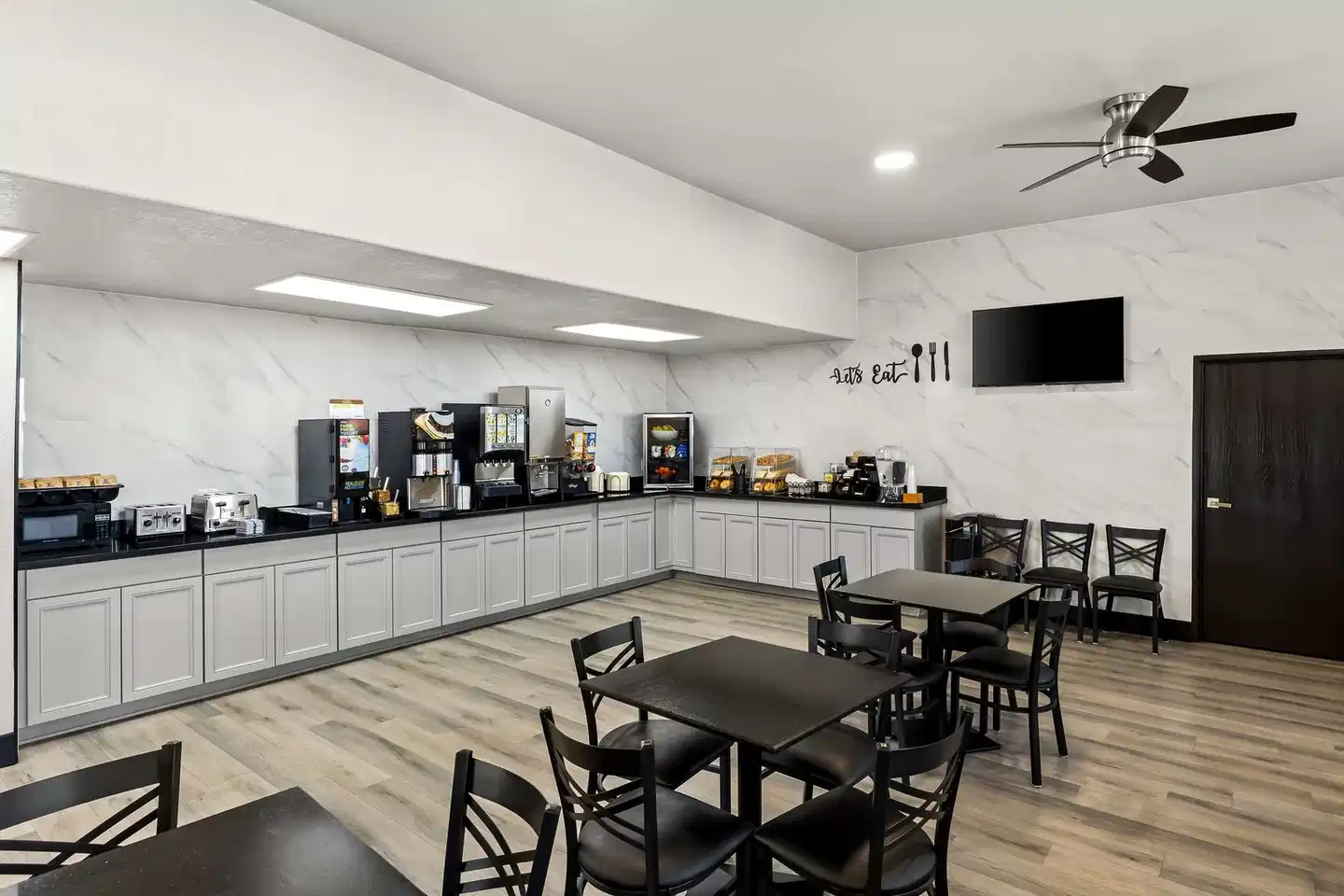 SureStay Hotel by Best Western Phoenix Airport Bar