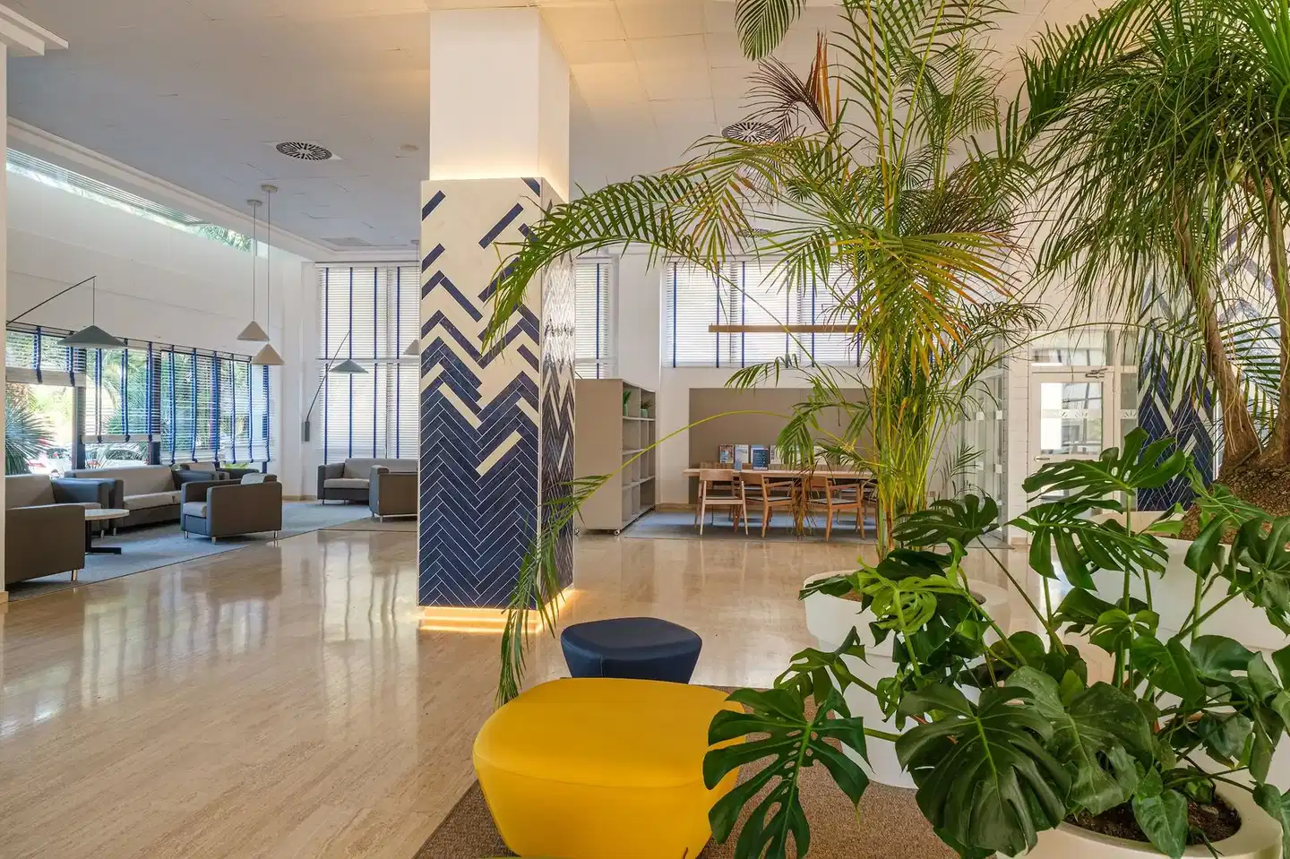 Estival Park Hotel Lobby