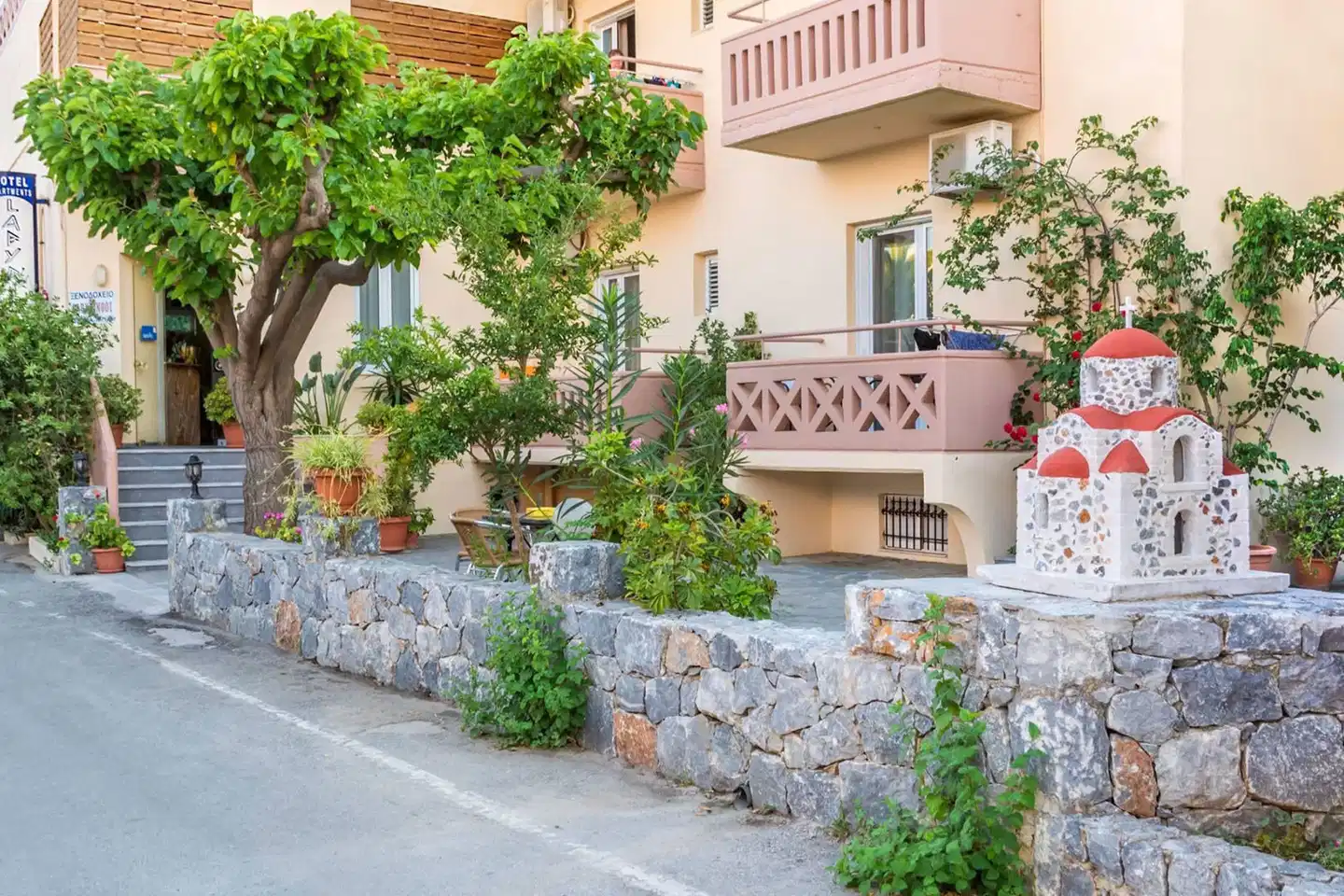 Labyrinth Hotel Aussenansicht