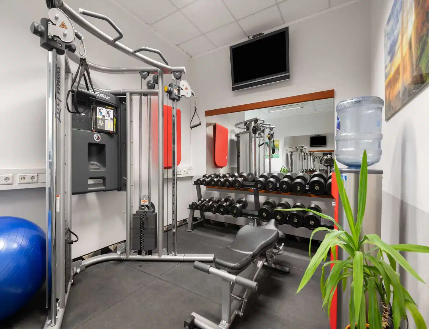 AZIMUT Berlin City South Sport und Entertainment