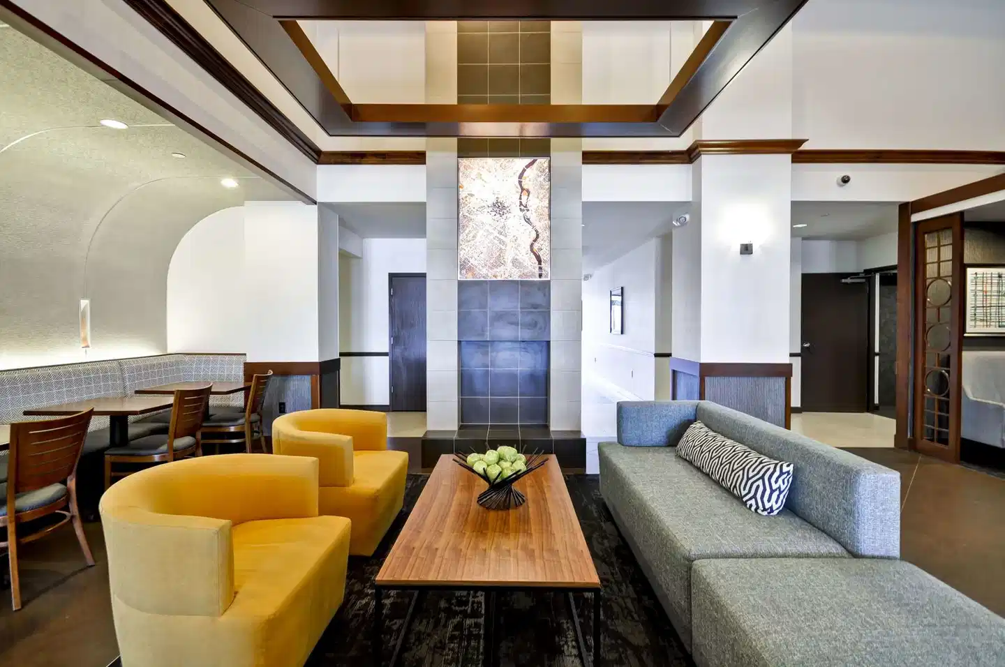 Hyatt Place Minneapolis Airport-South Lobby