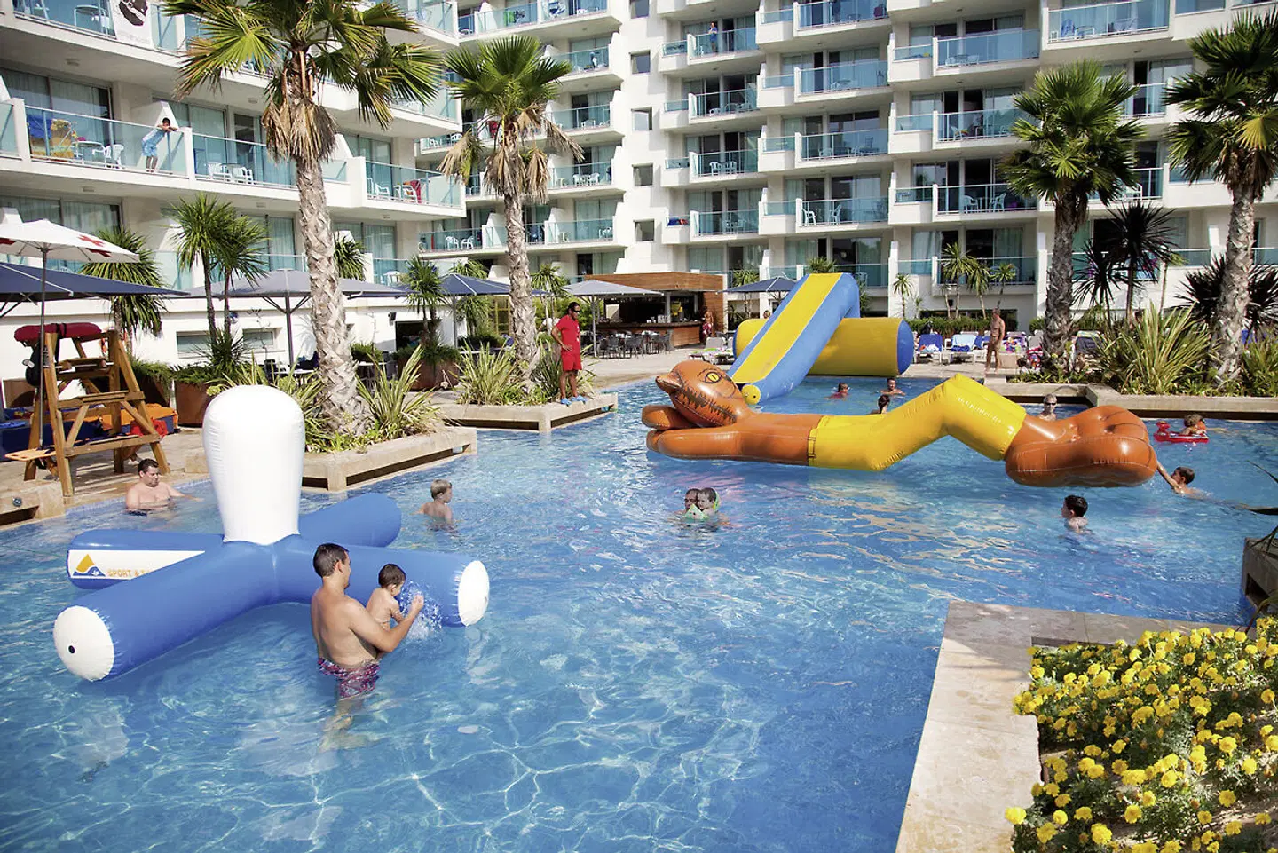 Blaumar Hotel OUTDOOR_POOL