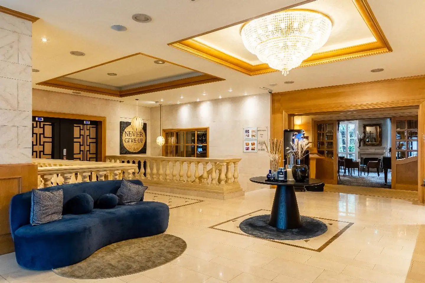 Le Châtelain LOUNGE_LOBBY