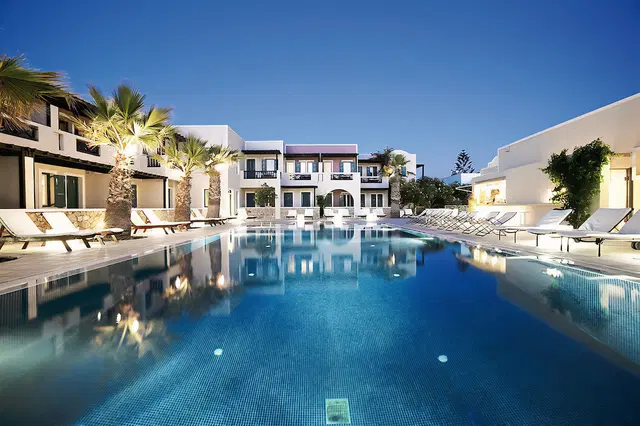 Rosebay Hotel OUTDOOR_POOL