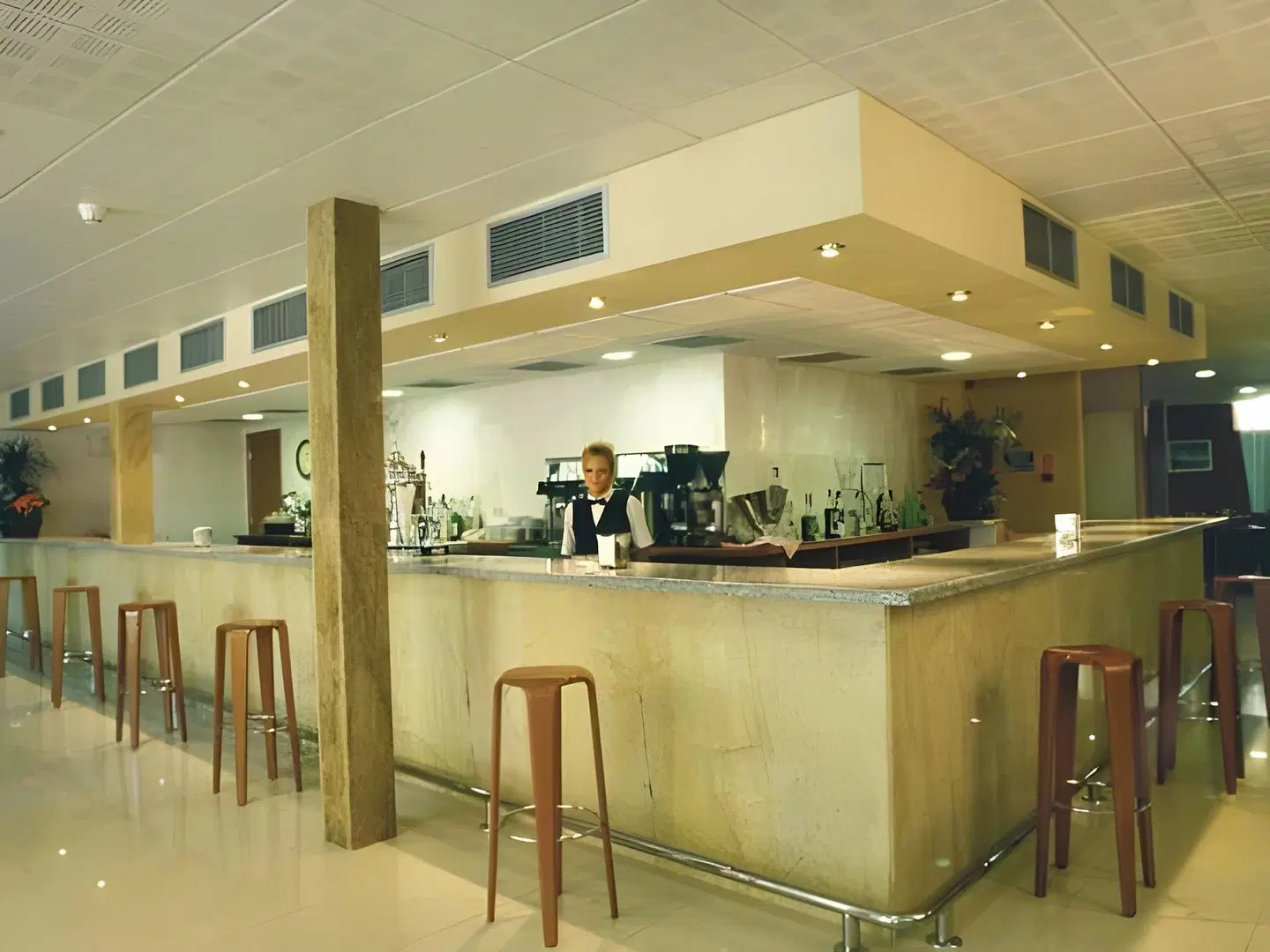 Carlos I Bar