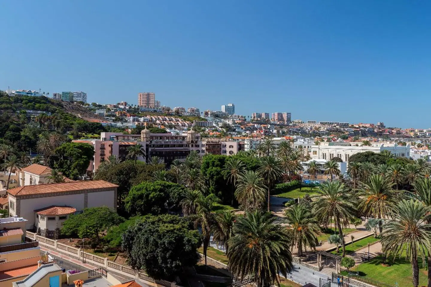 Occidental Las Palmas LANDSCAPE