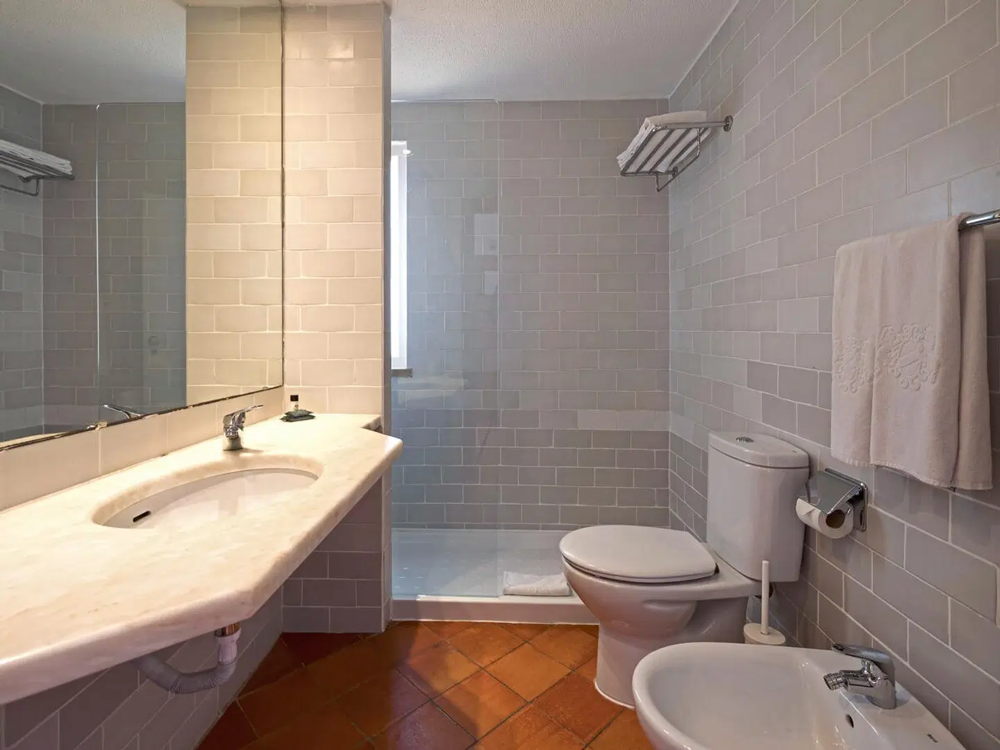 Meia Praia Lagos Beach Club Apartments Badezimmer