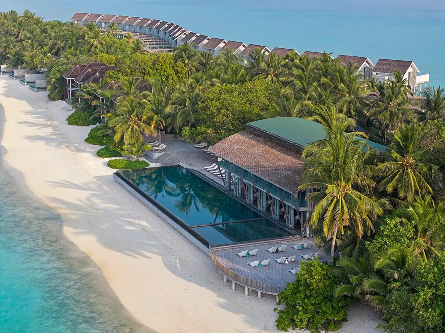 Niva Kuramathi Maldives EXTERIOR