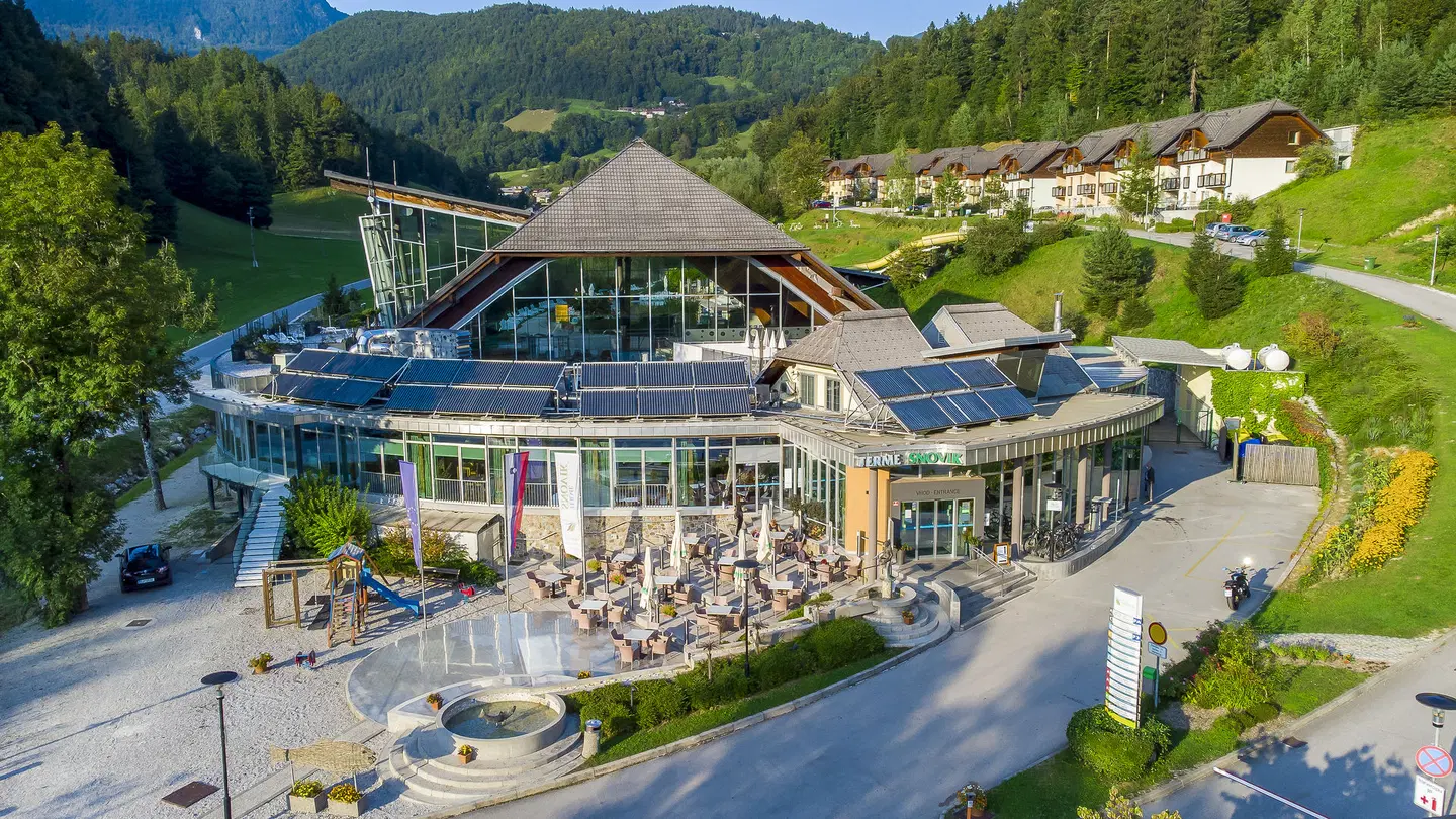 GreenLine Hotel Terme Snovik EXTERIOR