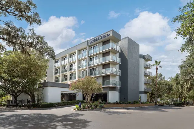 Doubletree By Hilton Hilton Head Island EXTERIOR