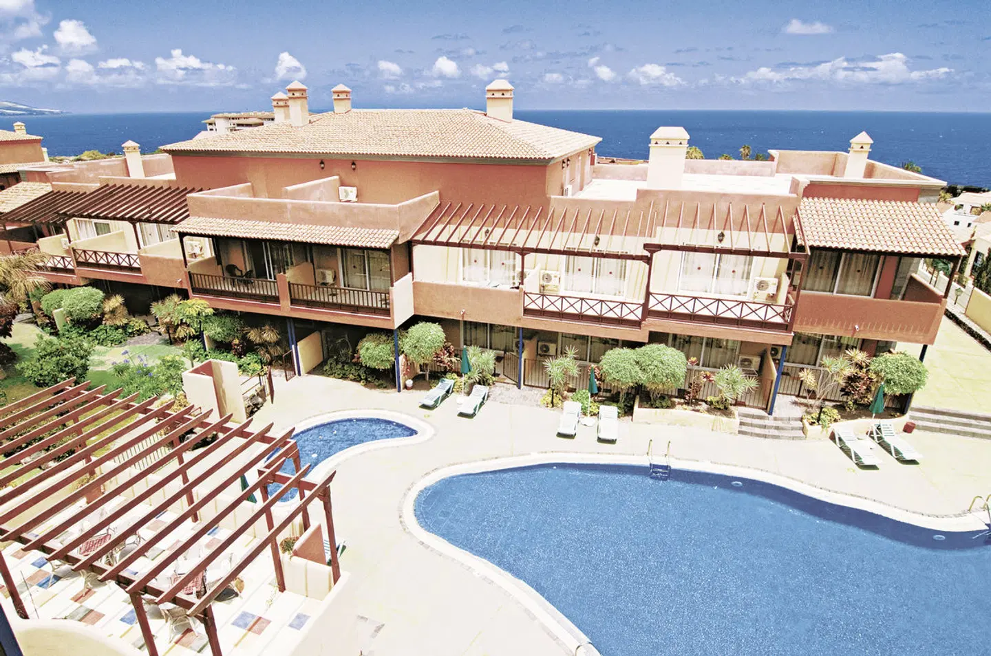 El Cerrito EXTERIOR