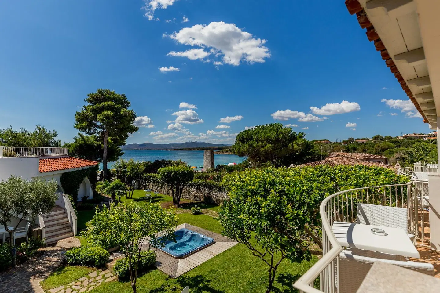 The Pelican Beach Resort & SPA - Adults Only Terrasse