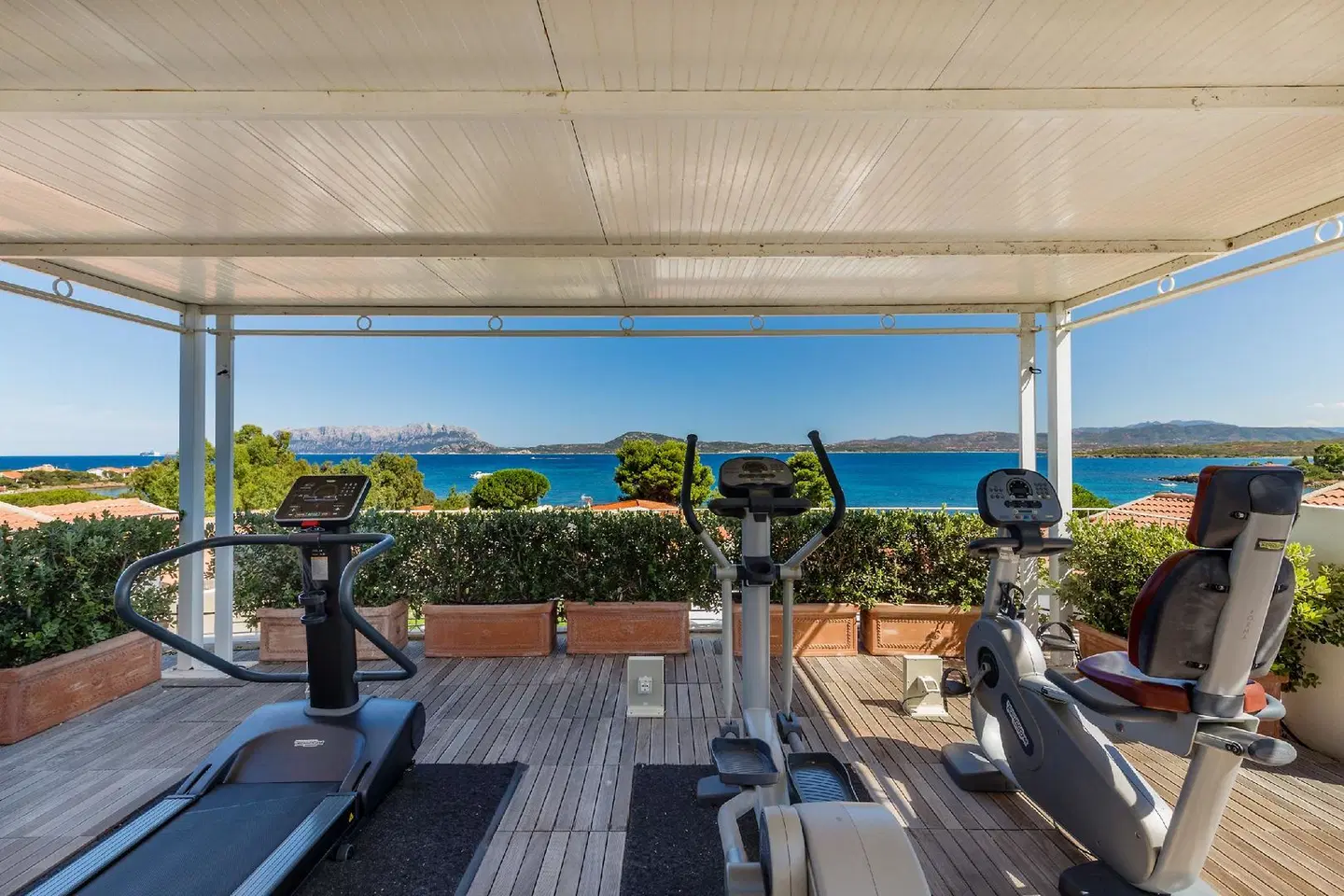 The Pelican Beach Resort & SPA - Adults Only Terrasse