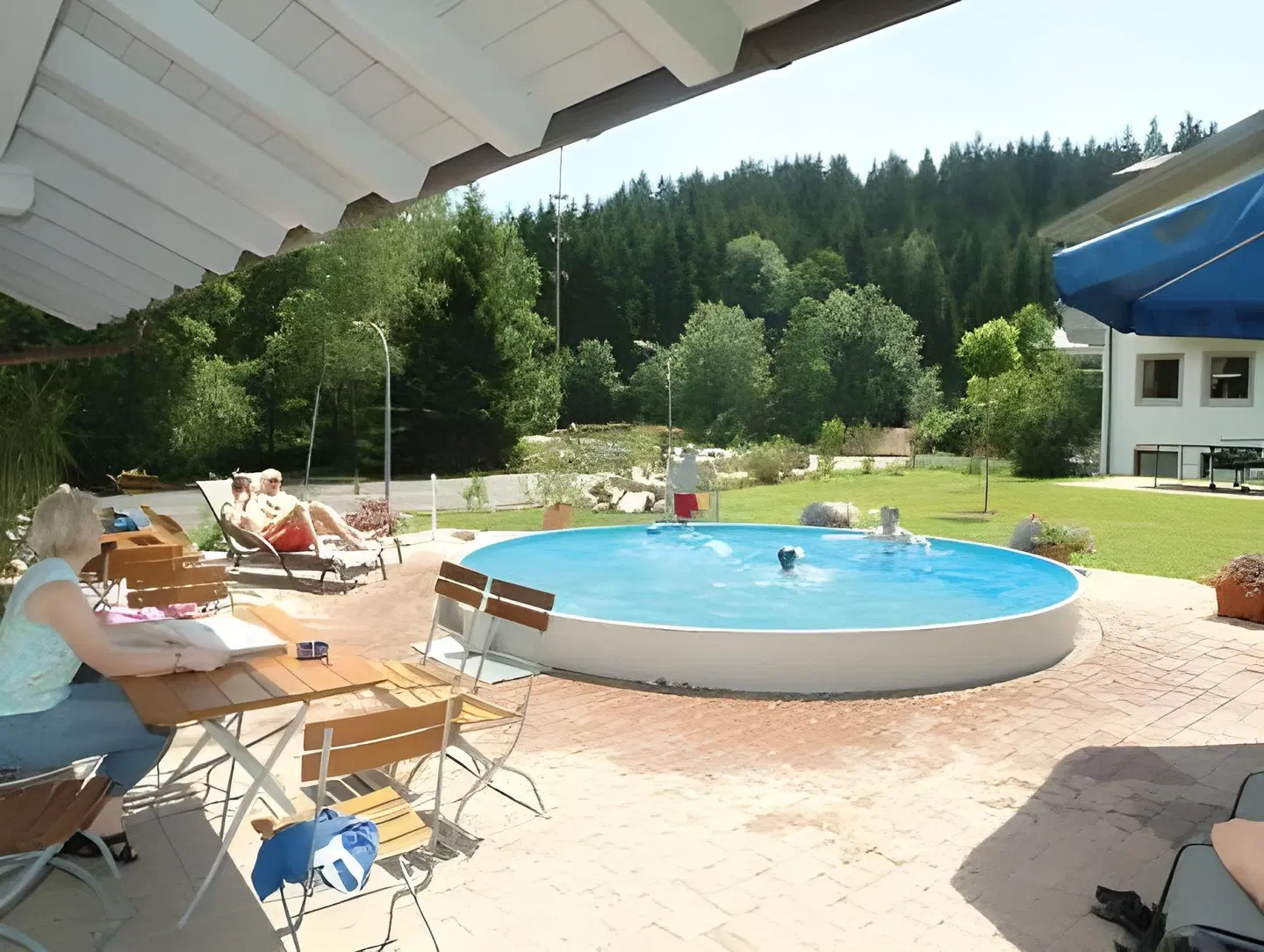 Zum Hirschenstein OUTDOOR_POOL