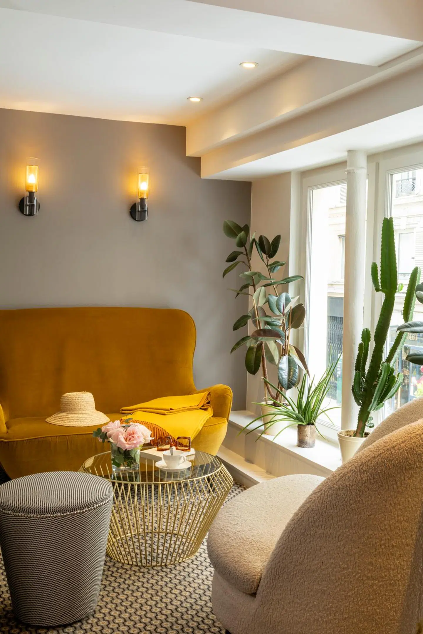 Le Pradey LOUNGE_LOBBY