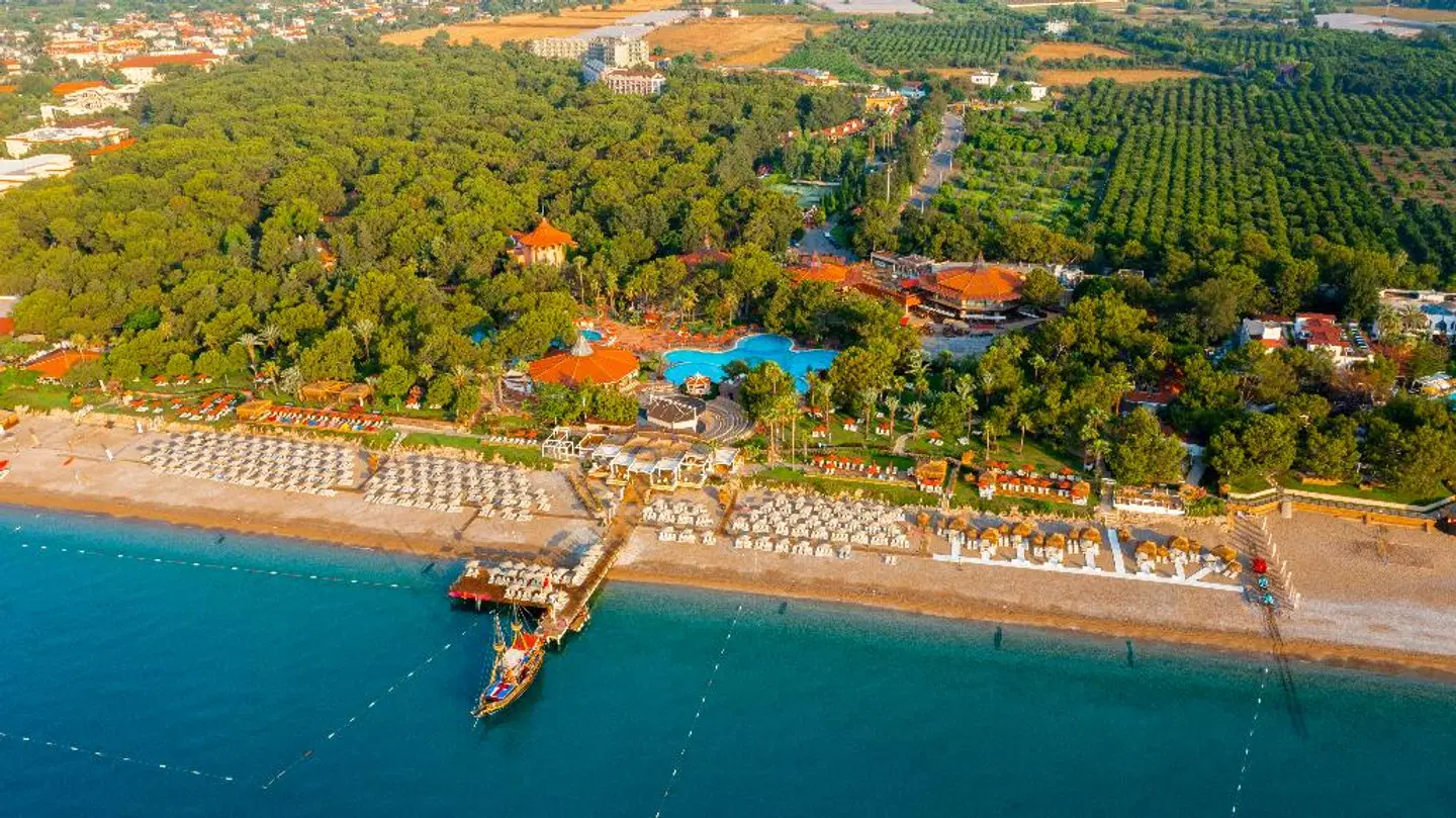 Marti Myra BEACH