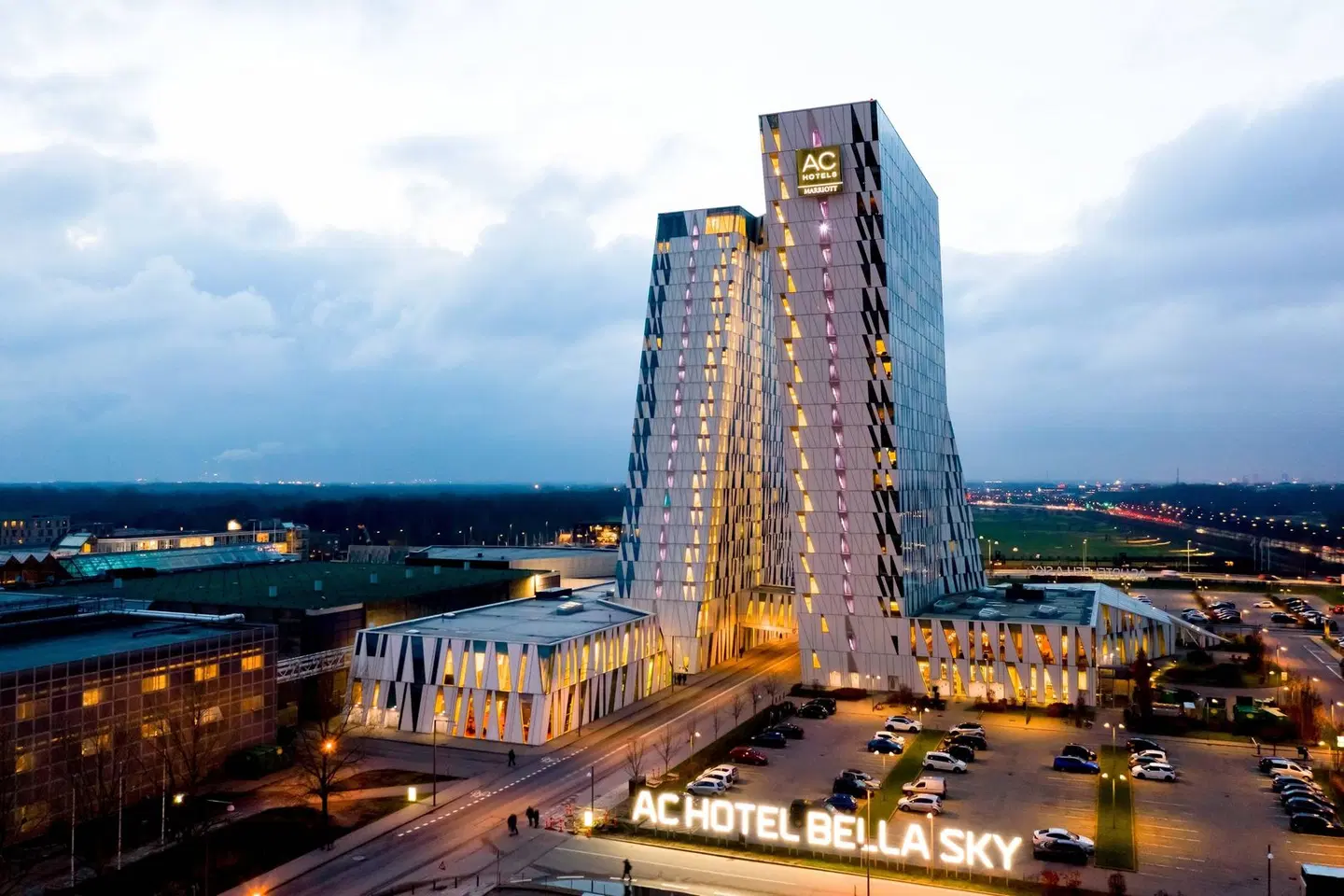 AC Hotel by Marriott Bella Sky Copenhagen EXTERIOR