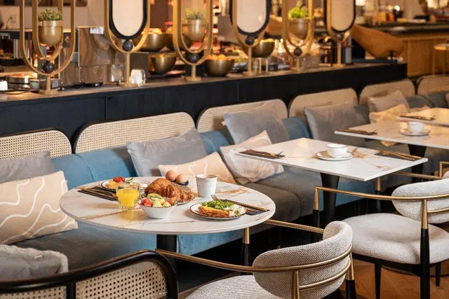 The Manor Amsterdam Restaurant