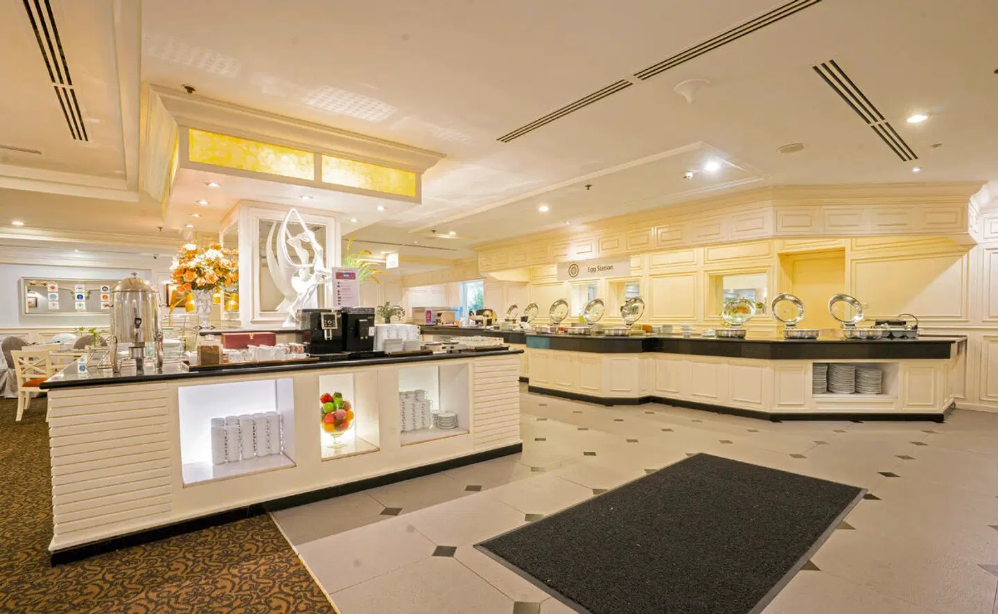 Sunway Hotel Hanoi Bar