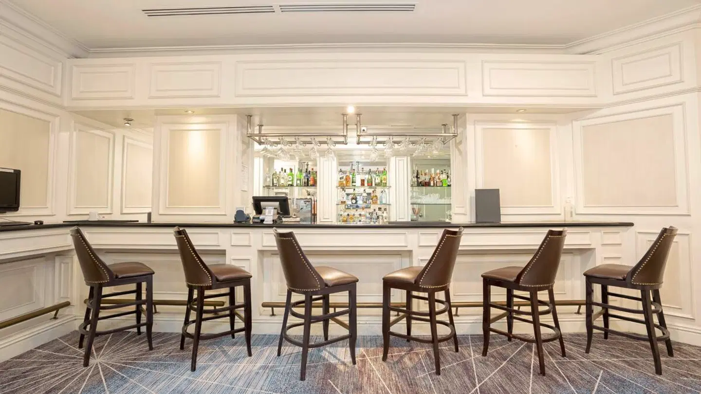 Sunway Hotel Hanoi Bar