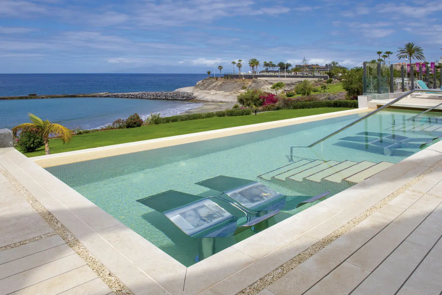 JOIA Salomé by Iberostar OUTDOOR_POOL