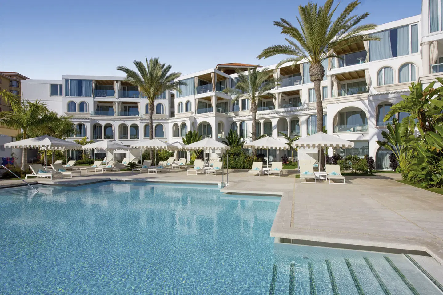 JOIA Salomé by Iberostar OUTDOOR_POOL