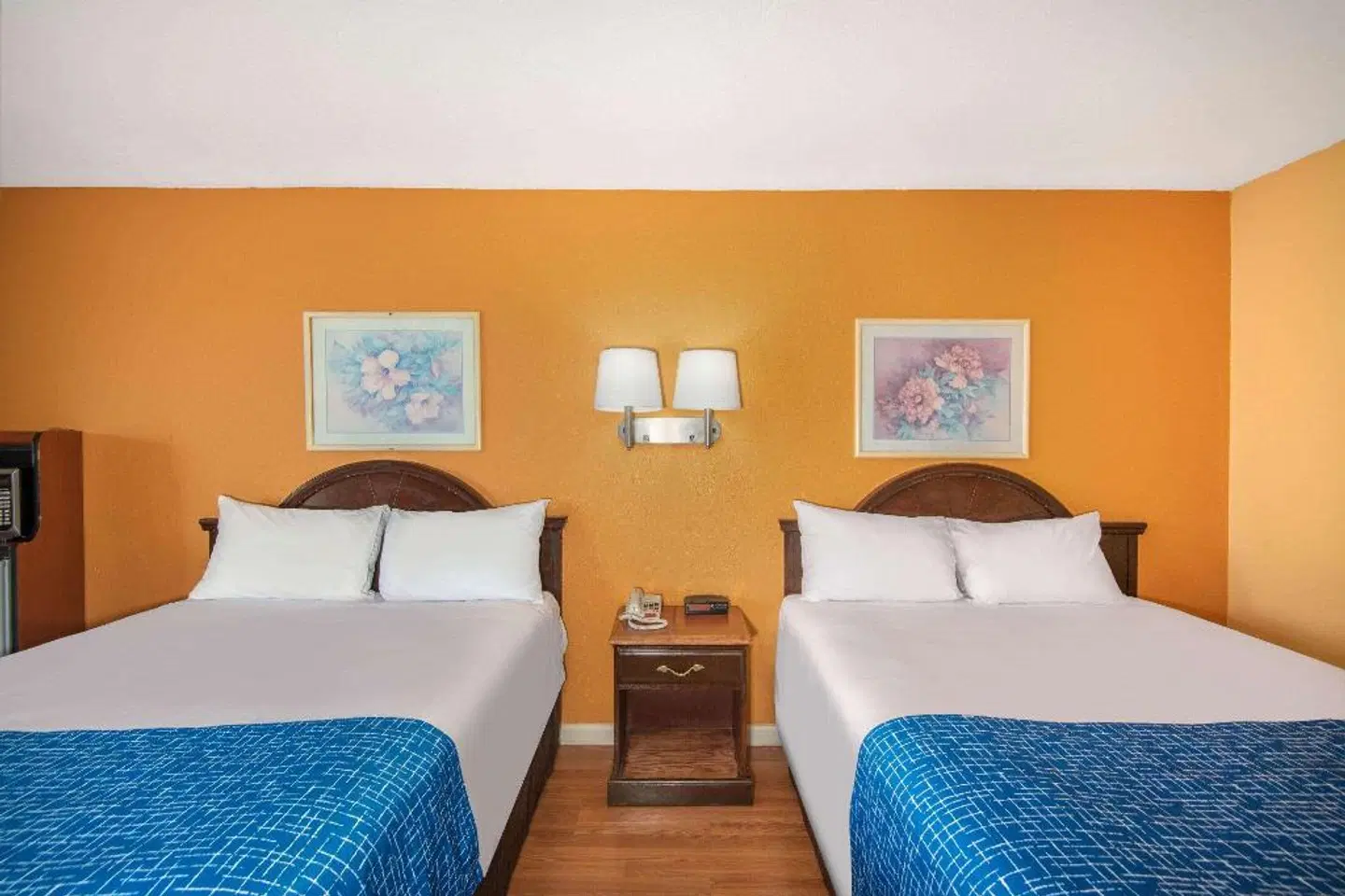 Travelodge by Wyndham Kingman ROOM_EXAMPLE