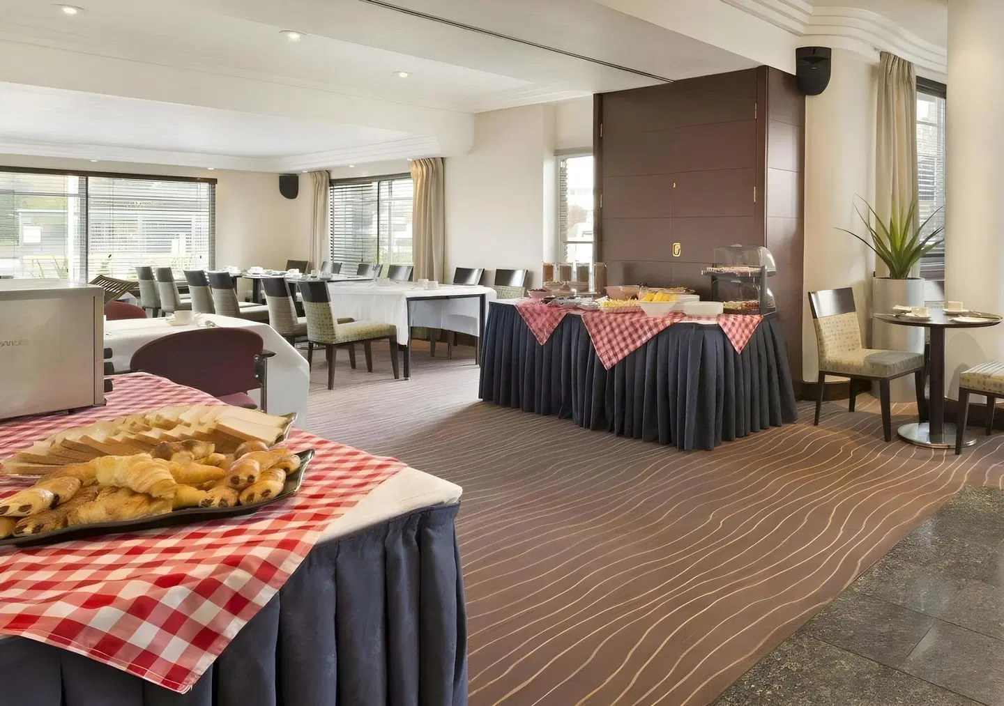 The Comet Hotel Restaurant