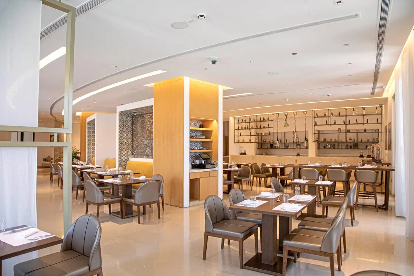 Zulal Wellness Resort by Chiva-Som Restaurant