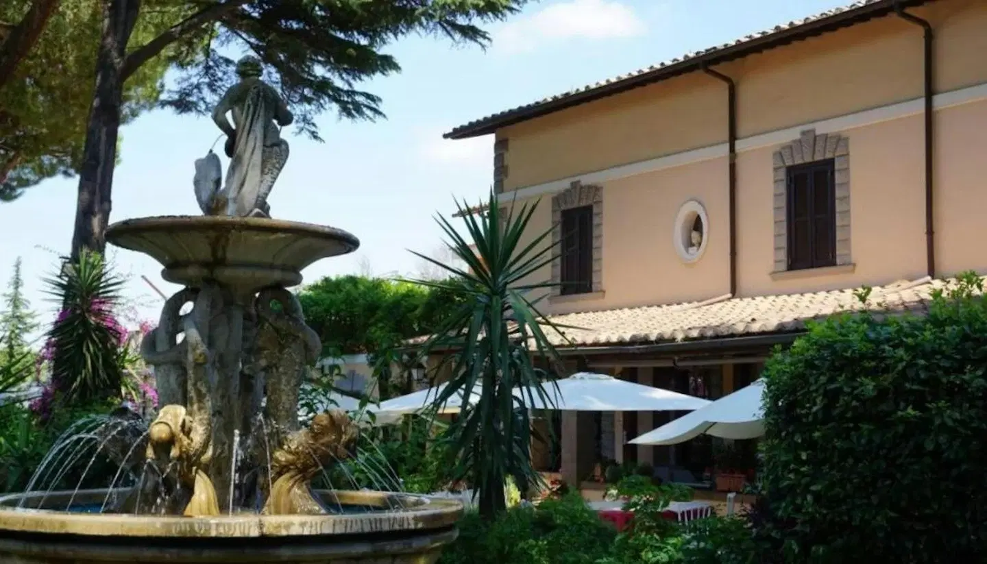 Hotel Ristorante Villa Icidia EXTERIOR