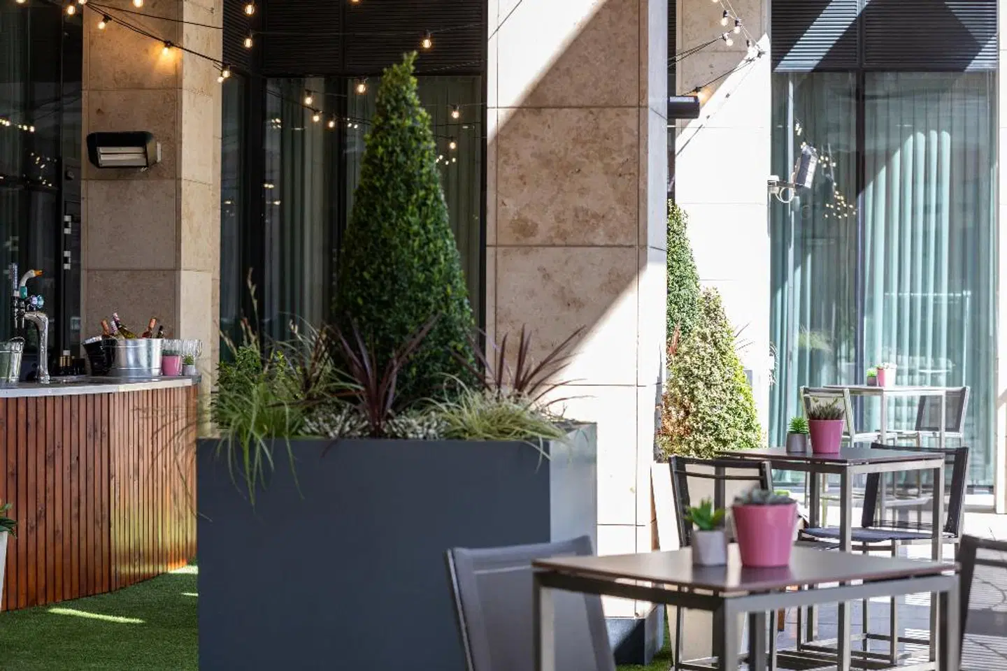 Holiday Inn Manchester - City Centre by IHG Terrasse