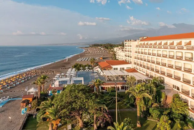 Delta Hotels by Marriott Giardini Naxos EXTERIOR